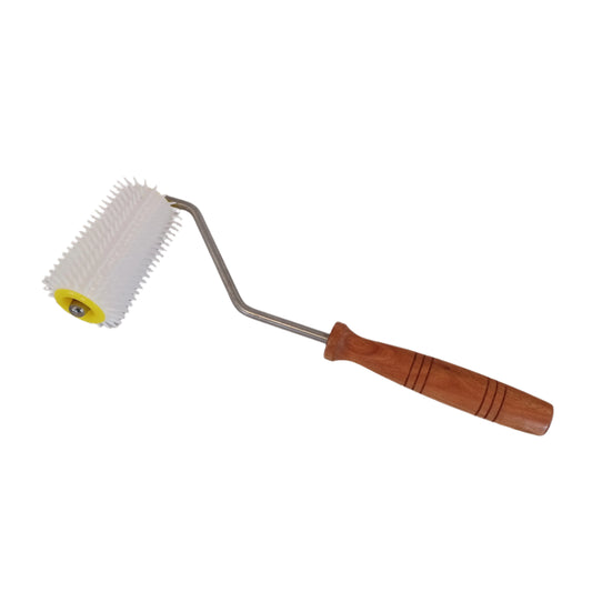 Uncapping Roller