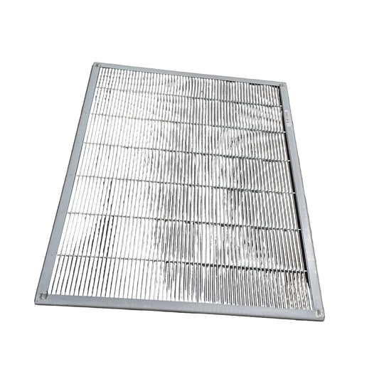 Deluxe Mann Lake Queen Excluder